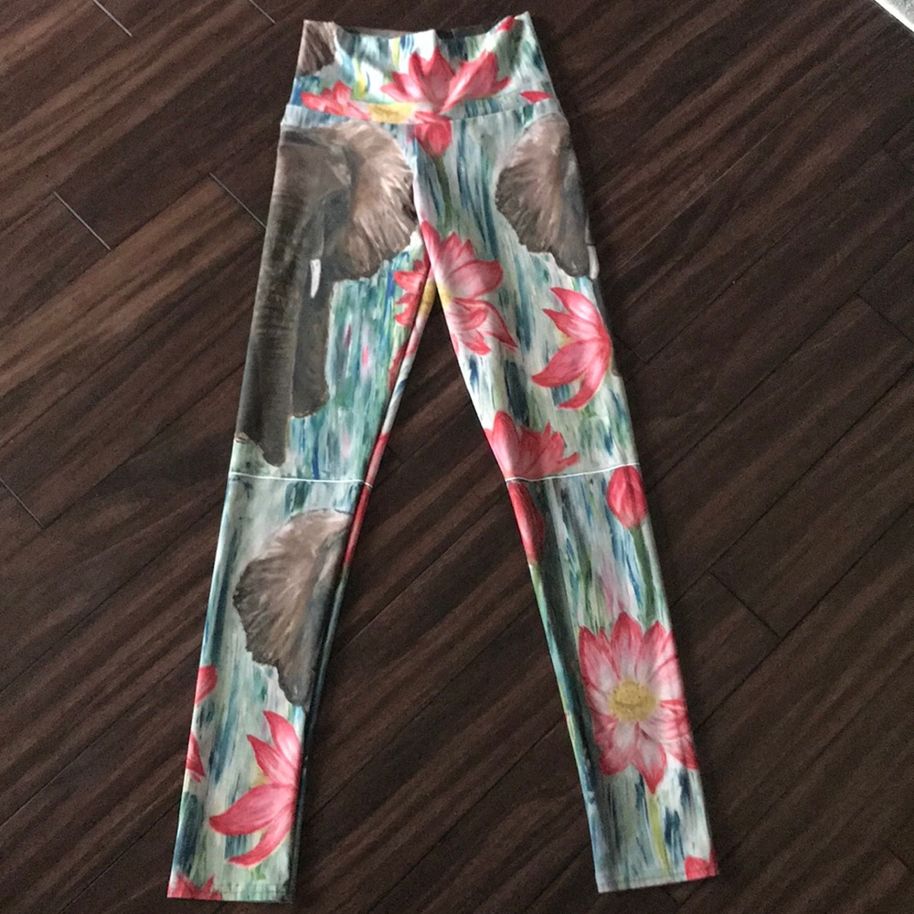 Art of Where elephant print leggings